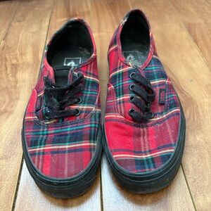 Plaid Shoes - Red and Black